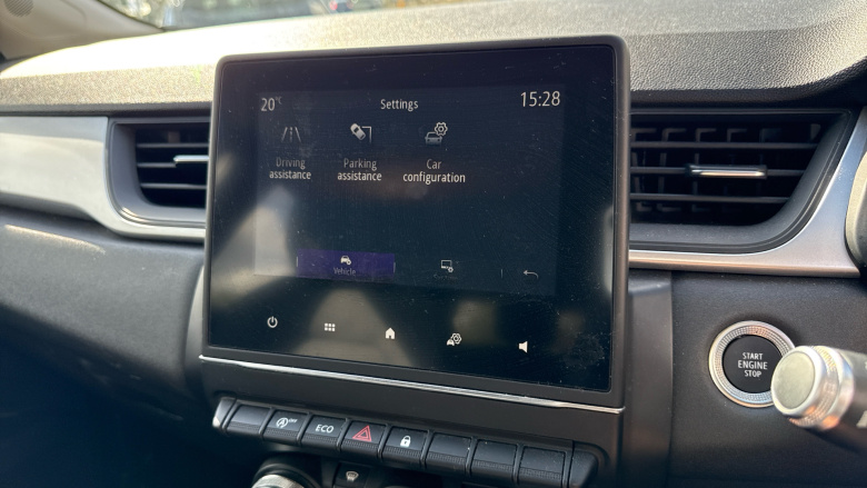 Renault Captur 1.3 TCE 130 Iconic 5dr Petrol Hatchback